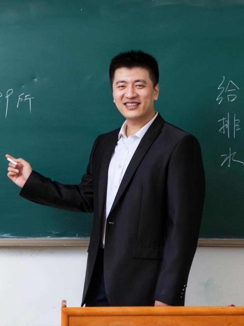 泪目！敢说真话的张雪峰，用“生前遗愿”，给所有人上了最后一课！不是盛大追