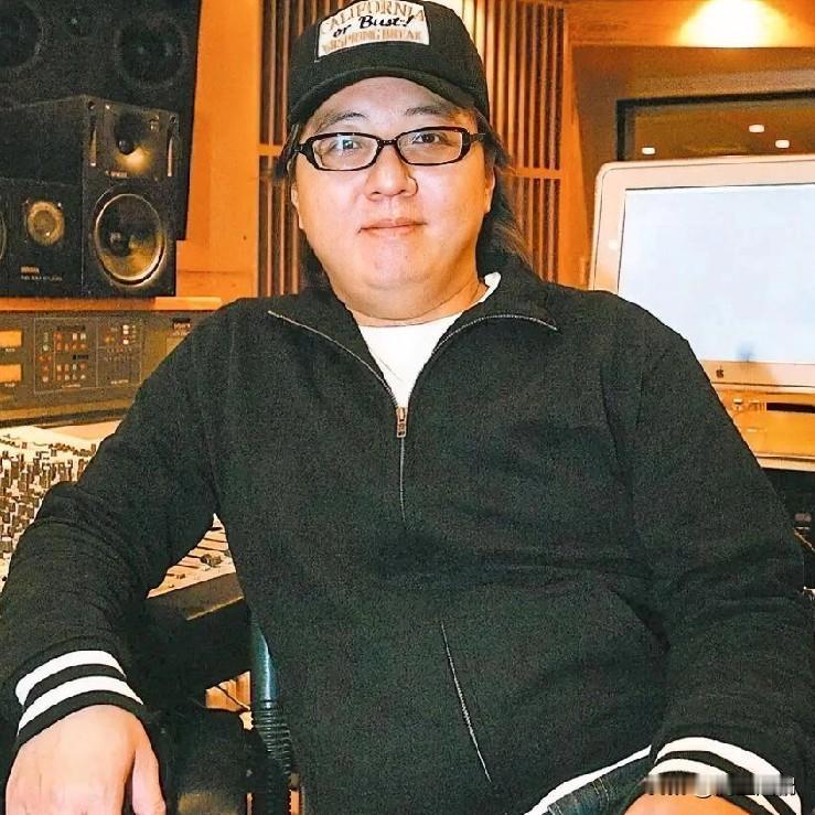 音乐人袁惟仁袁惟仁，1968年出生于中国台湾台东，台湾省男歌手、词曲创