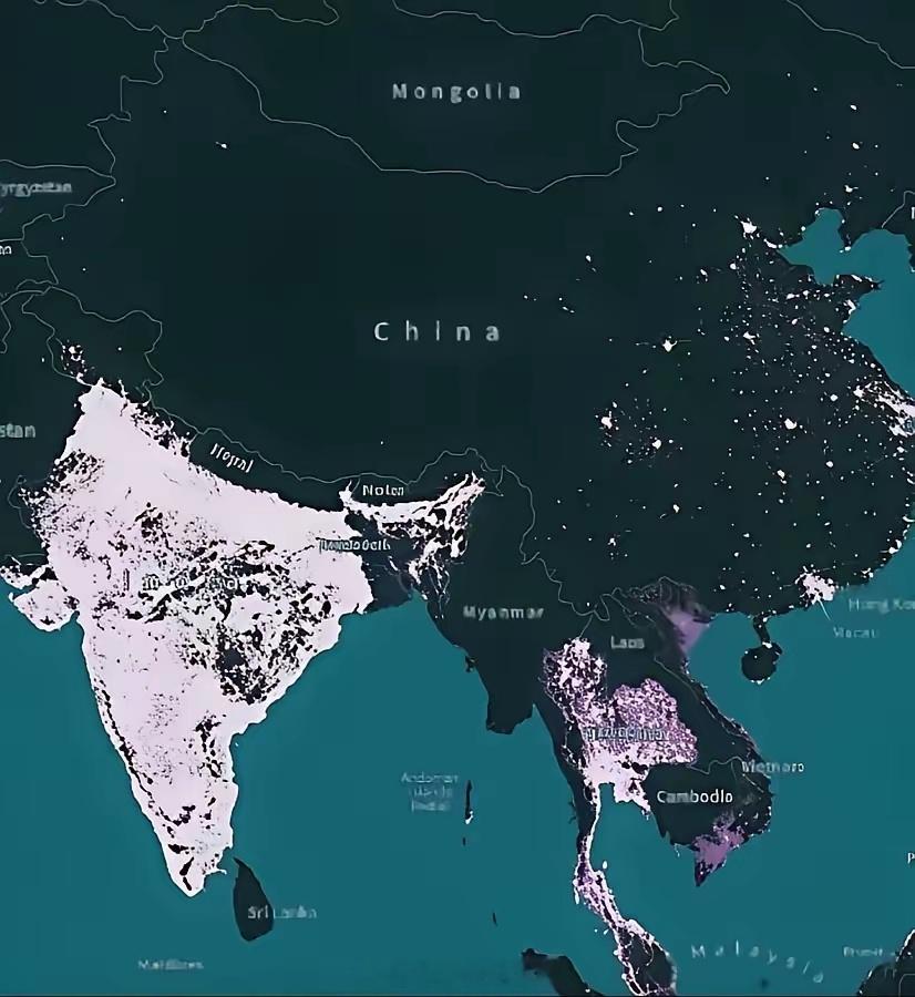 亚洲发电能力对比图，阿三做的阿三这是被烤白了吗？