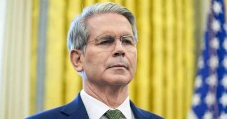 美国服了，全世界不得不服！美国财长贝特森曾以一句直白断语惊动东京：“中国是美国在