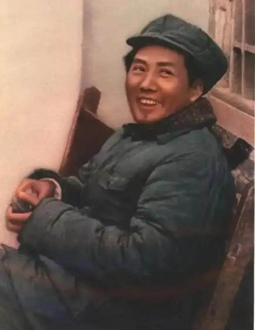 诤友萧军1941年8月10日晚8点半，萧军到毛主席住处谈话。