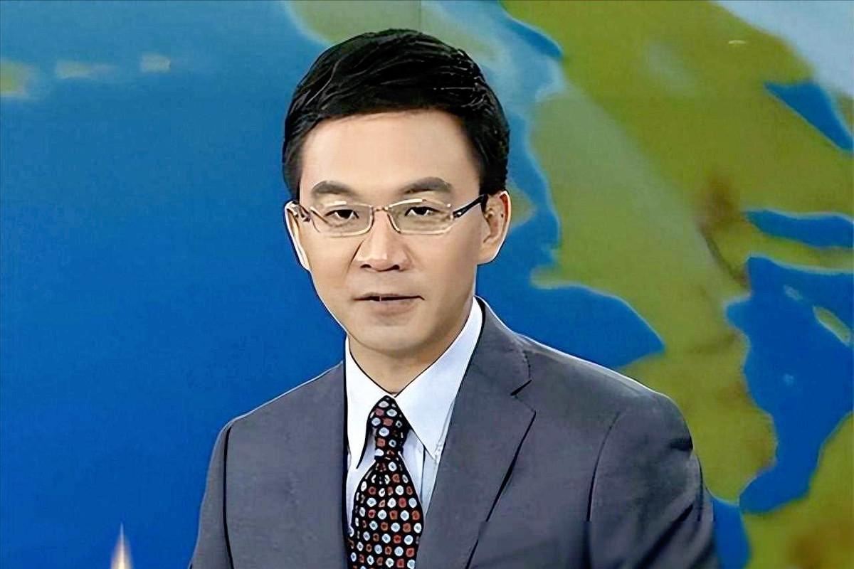 54岁郎永淳：刑满释放9年，从央视国脸到普通人，如今活成了这样！谁还记得