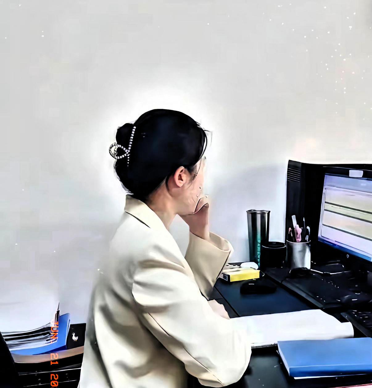怪不得体制内剩女太多了！一女生在县财政局上班，三十四了，研究生，个子也高，长得也