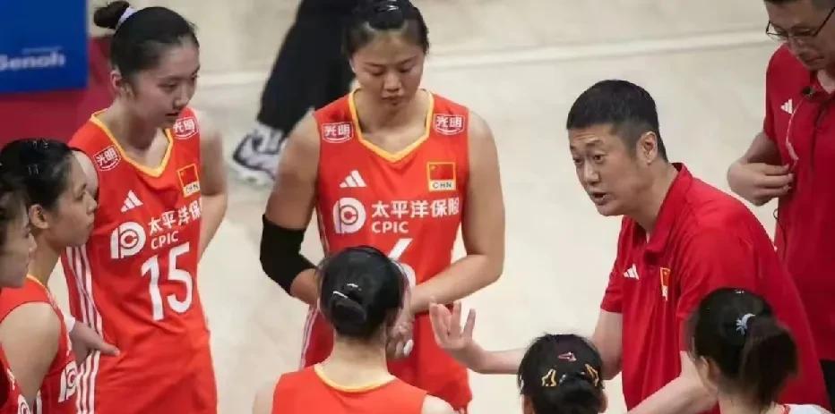 赵勇这次世锦赛押宝的，不是主攻而是副攻，为什么？1、李盈莹、董宇涵有伤，都未