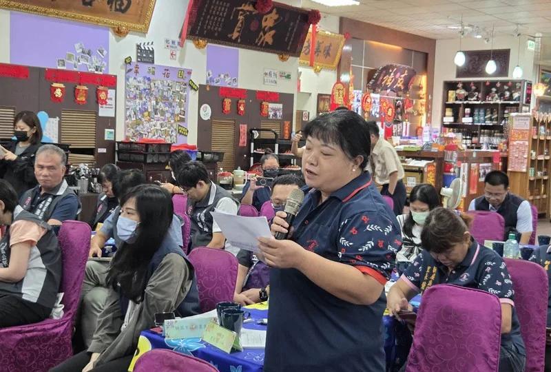 花莲陆配村长遭解职！桃园陆配里长狠批：当局硬搞就是违宪莲县富里乡学田村长邓万华