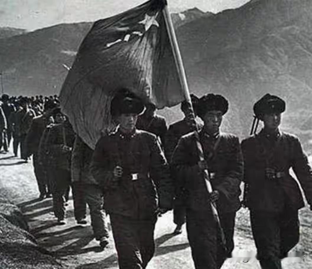 “大家发现没”最近菲律宾记者灵魂拷问小马科斯：学印度越南开第一枪？掂量过后果吗？