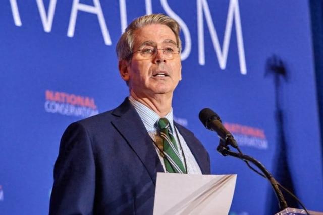 美国财长贝森特认为：中国买俄罗斯石油是自用，合情合理；而印度低价买俄罗斯石油，再