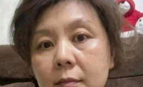 我都67岁咯，绝经都13年了。昨晚女儿女婿都不在家，就我自个儿。洗完澡正准备休息