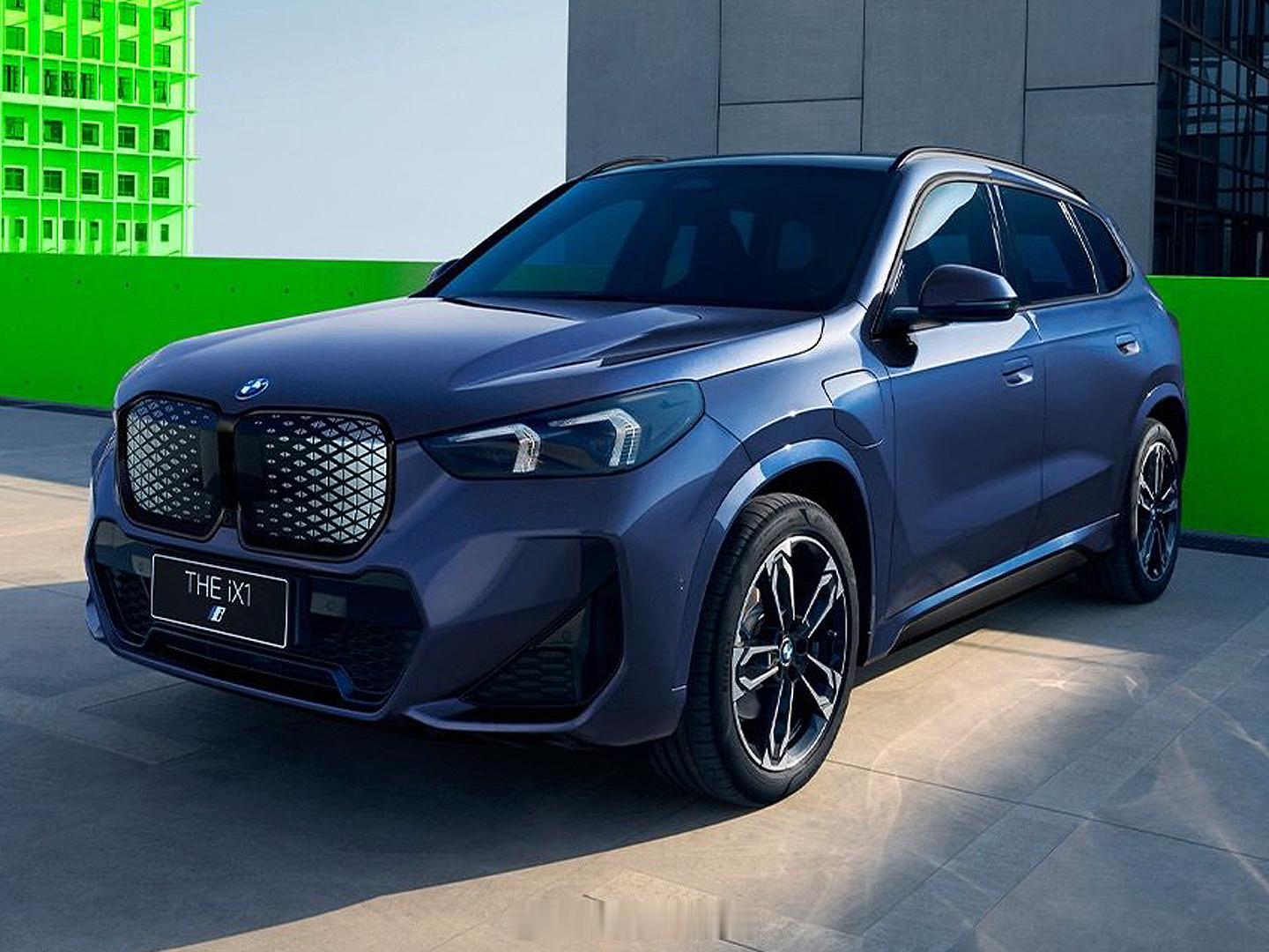 新款宝马iX1正式上市，售价22.8万起售价22.80-26.80万纯电紧凑型