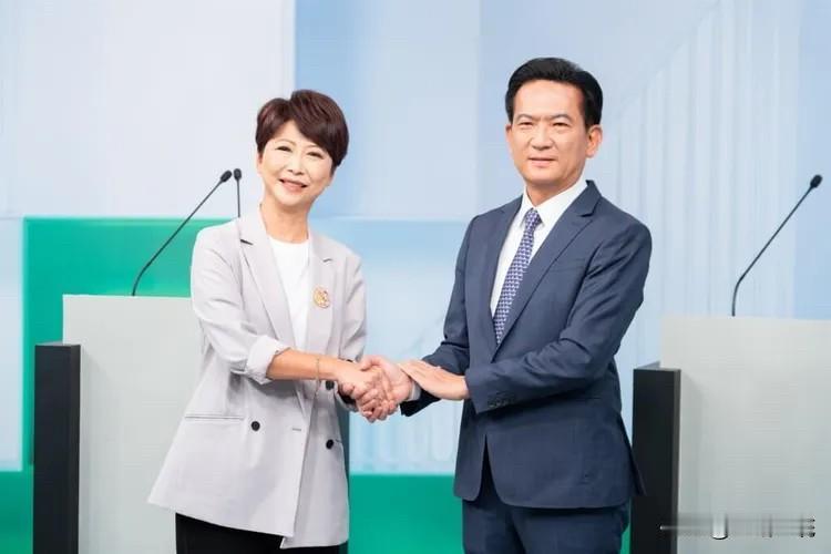 台南市长初选结果：陈亭妃战胜林俊宪民进党今天（15日）上午11点10分公布台