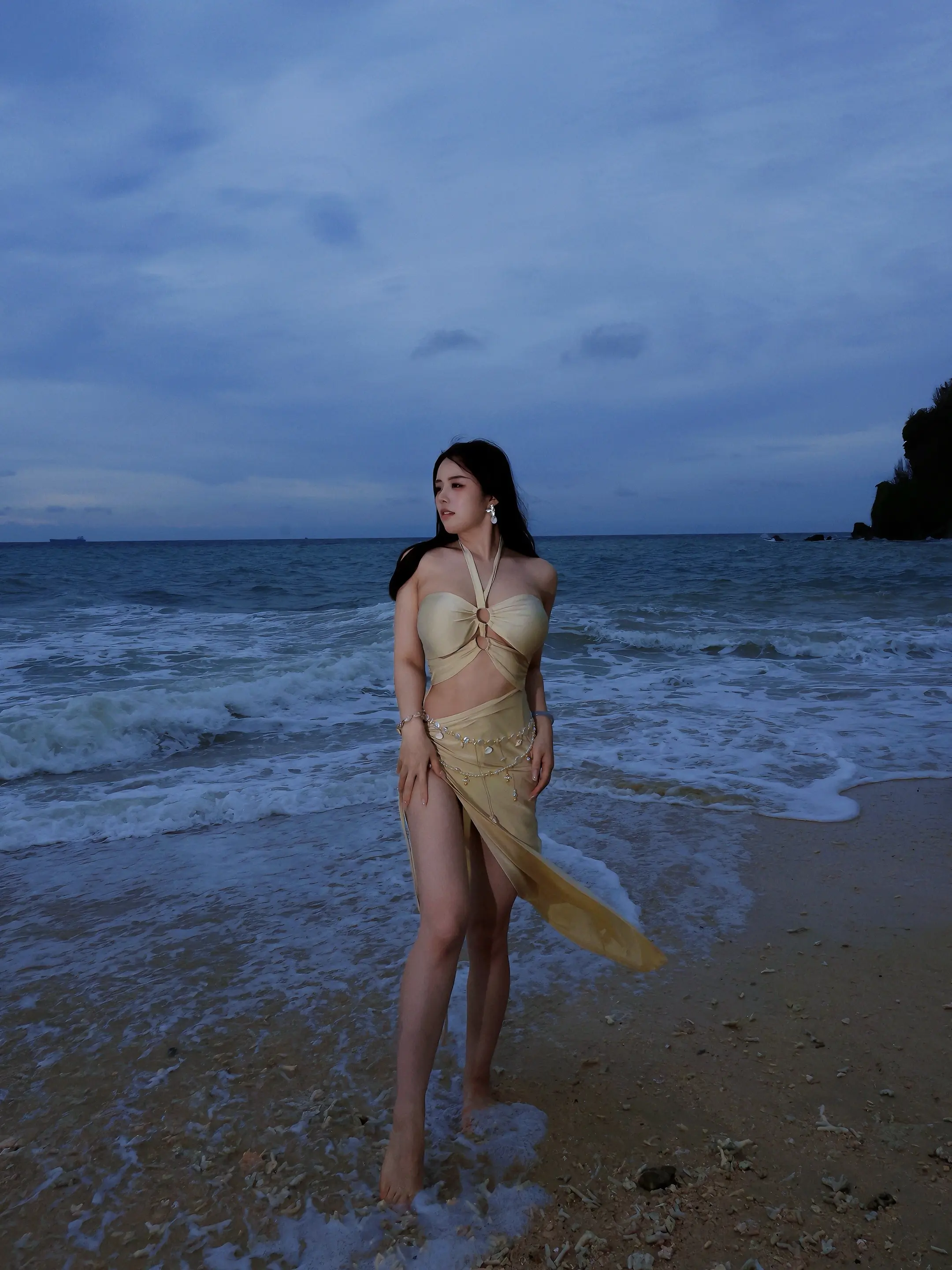 老娘与海。