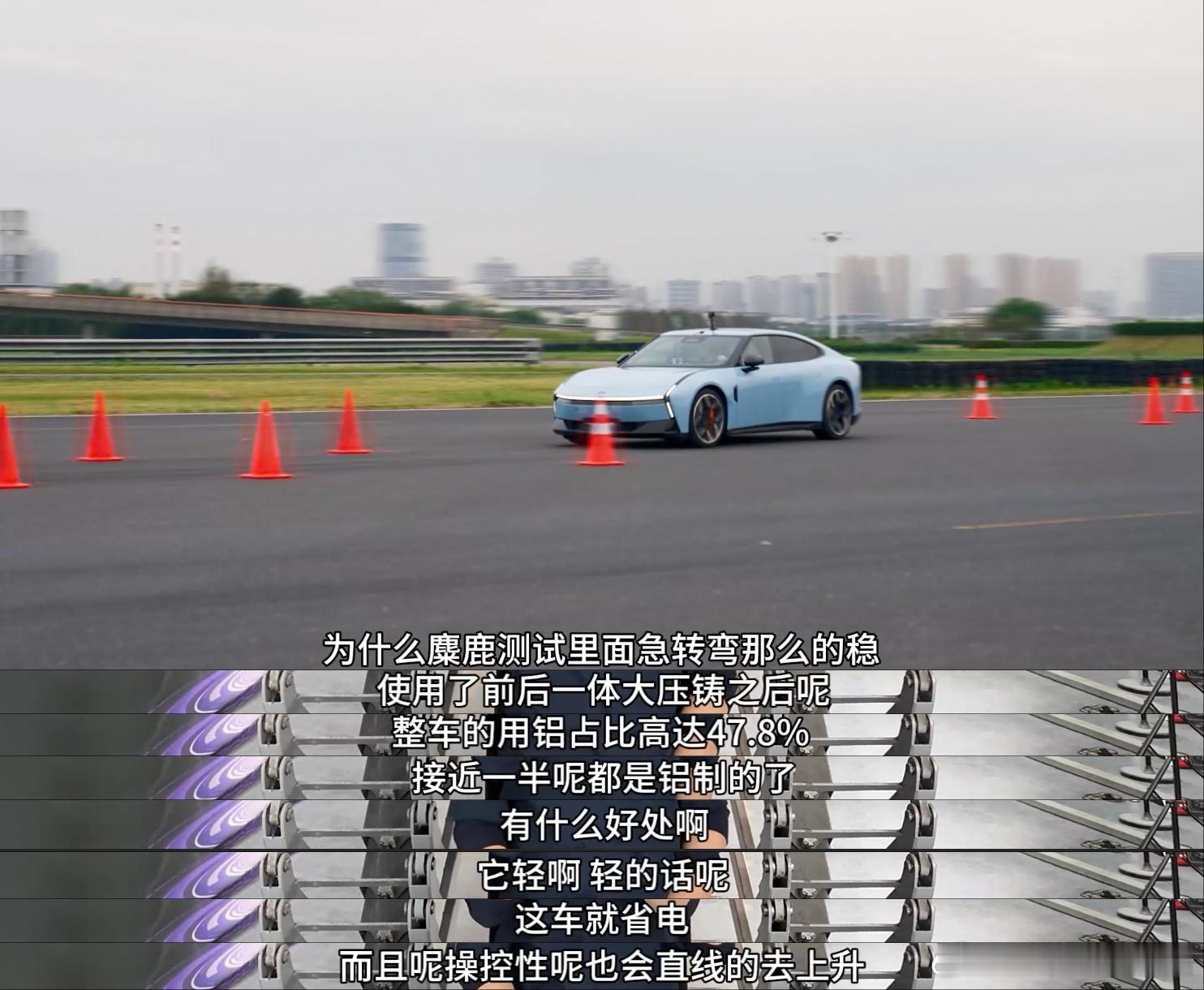 第三方底盘拆解发现👀1️⃣全新小鹏P7同级唯一标配威巴克双腔空悬2️⃣全系标配