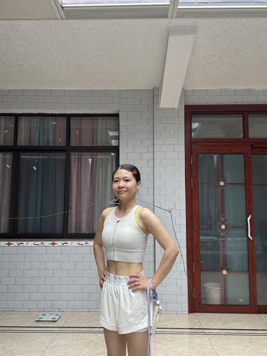 跳绳832天 二胎妈妈的肚皮也是松的
