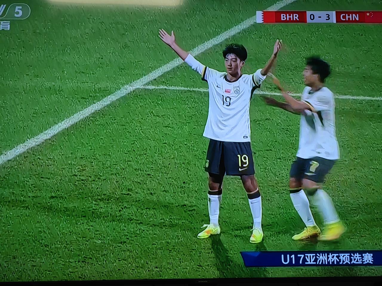 刚刚，U17亚洲杯预选赛，燃爆现场！2026沙特U17亚洲杯预选赛开打，U17