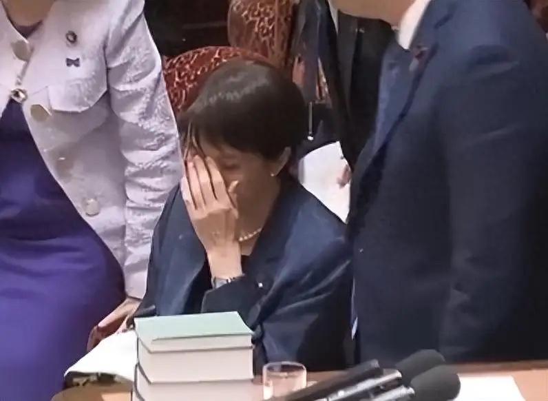 高市早苗下周访美计划黄了！确定告吹！日本首相高市早苗原定于下周一（3月18日）启