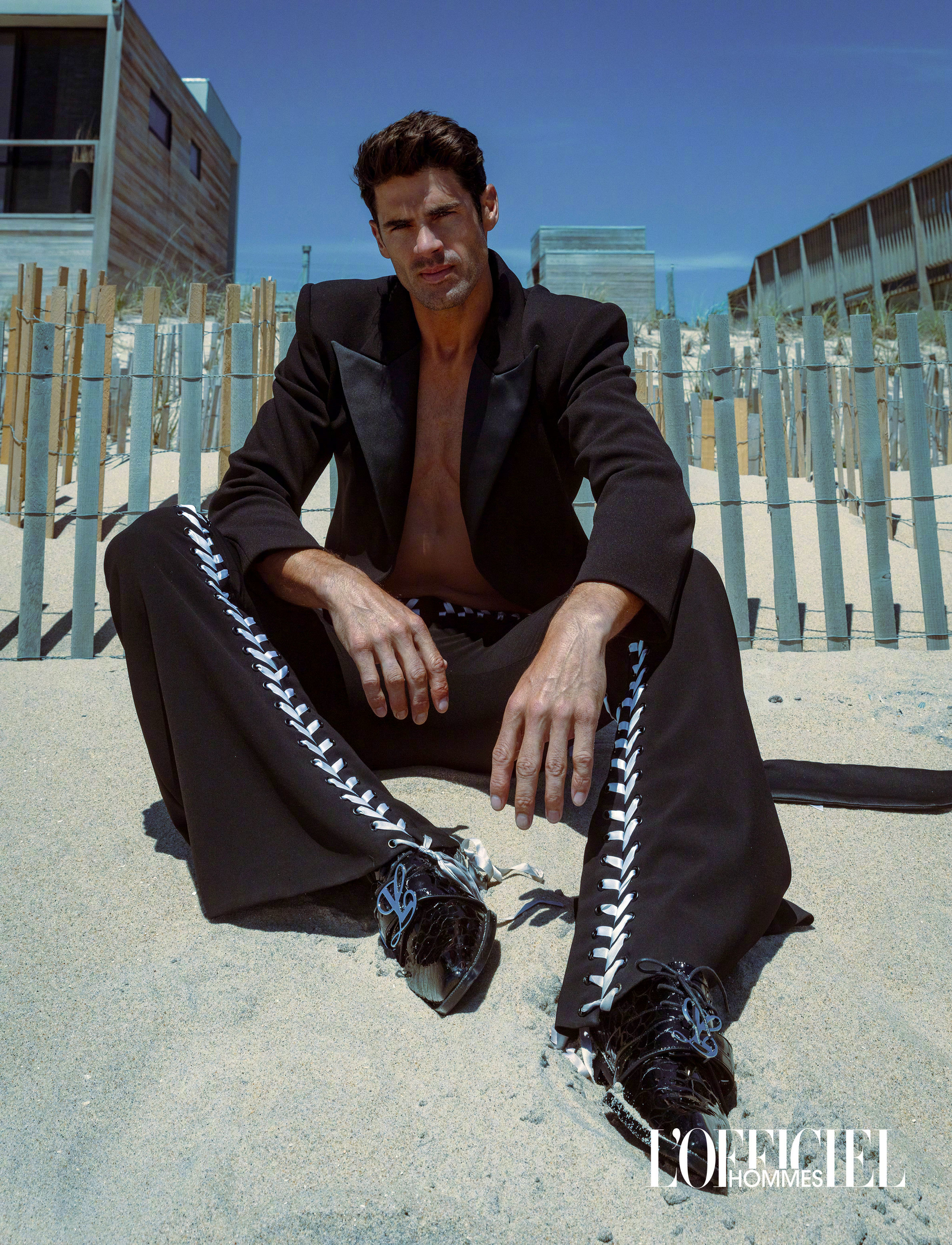 L'OfficielHommesUkraine男模ChadWhite，他