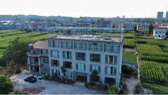 这就是“欺负老实人的下场”！湖北襄阳，一6旬老汉把宅基地以26万的价格卖给一外乡
