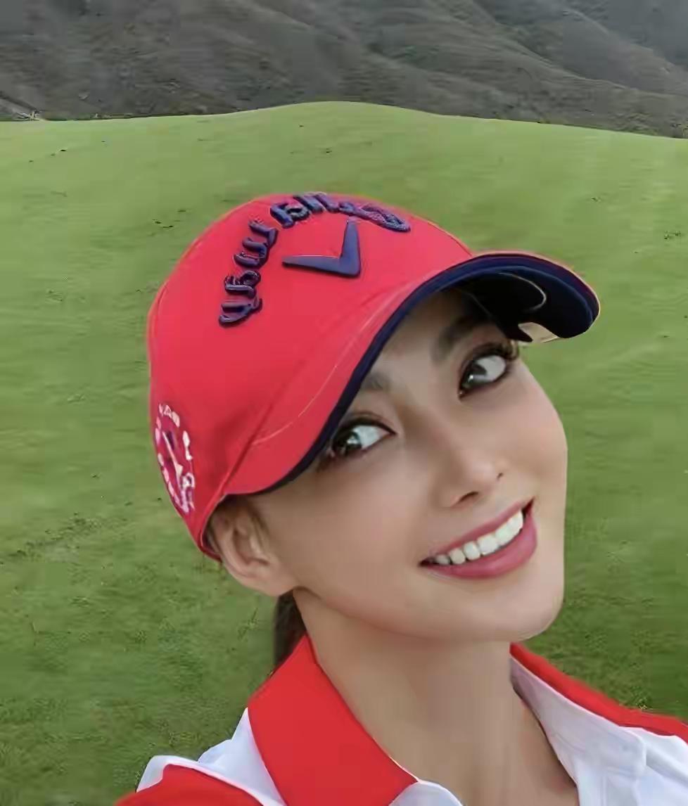 魏俊杰老婆的样子，和之前简直是判若两人啊！魏俊杰结婚以后，他老婆事业是蒸蒸日上