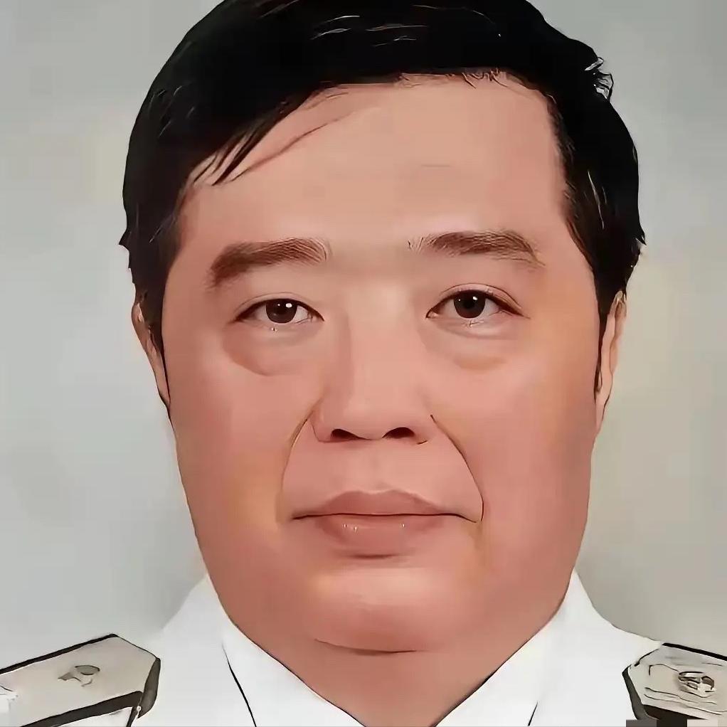 1998年，香港贺龙之子贺鹏飞，看四下没人，闪身冲进徐增平办公室，凑到那人耳边，