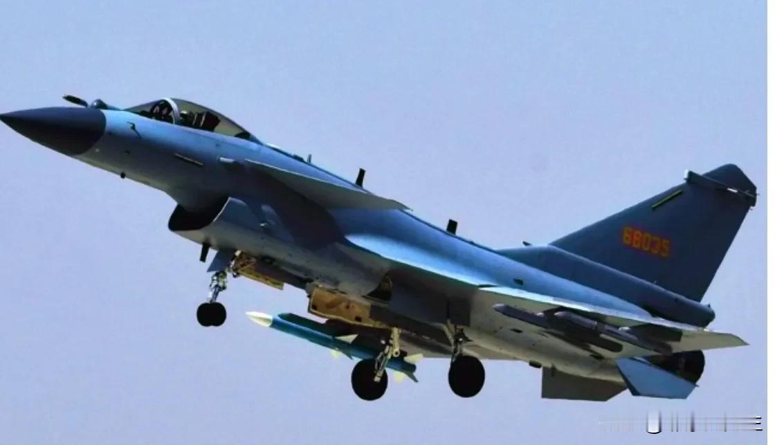 美国大兵压境委内瑞拉将购歼10-CE委内瑞拉与美国关系高度紧张之际，正考