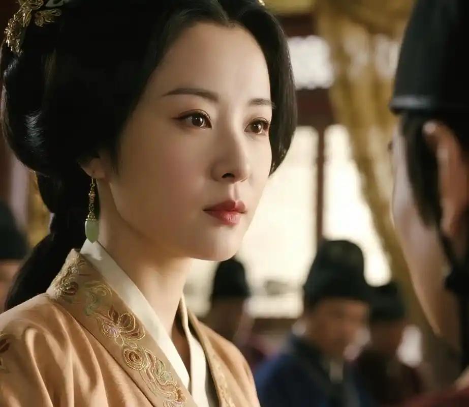 1369年，朱元璋盯上了大将军徐达年仅7岁的小女儿徐妙云，几次暗示都被徐达装糊涂