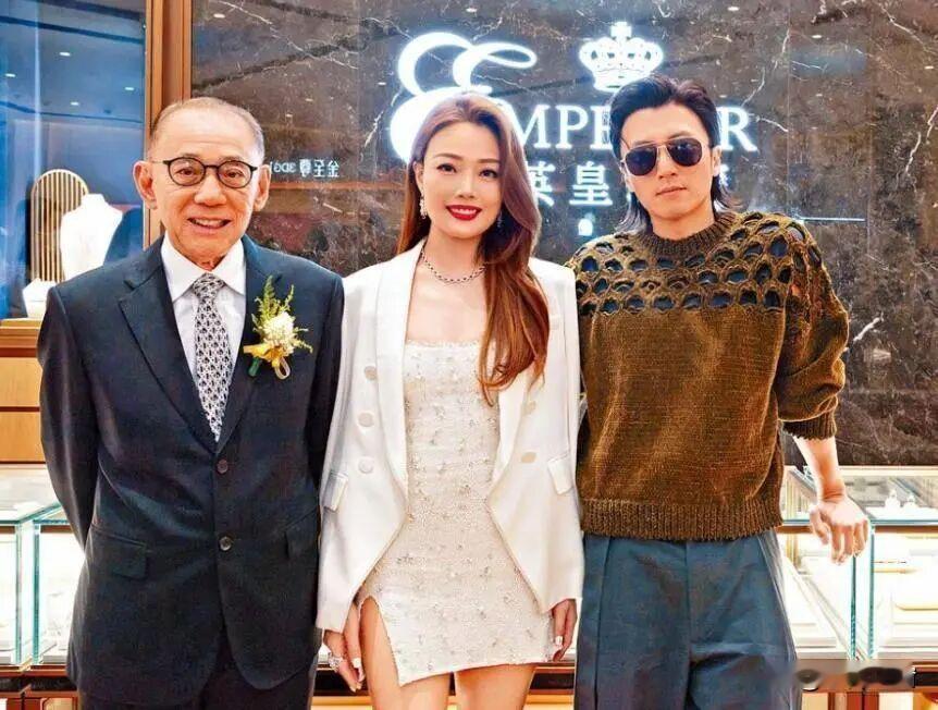 黄金铺地、巨星捧场的澳门英皇宫殿停运！杨受成166亿债务压身，靠割肉卖房续命！