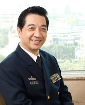 谢谢你张召忠！你真是伟大的预言家！2015年你就说过："美国什么也不干，让东方大