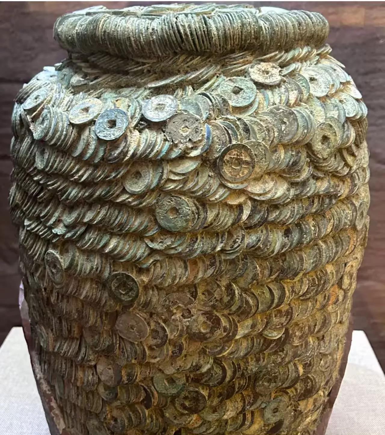 这个铜罐子值不值一套别墅？