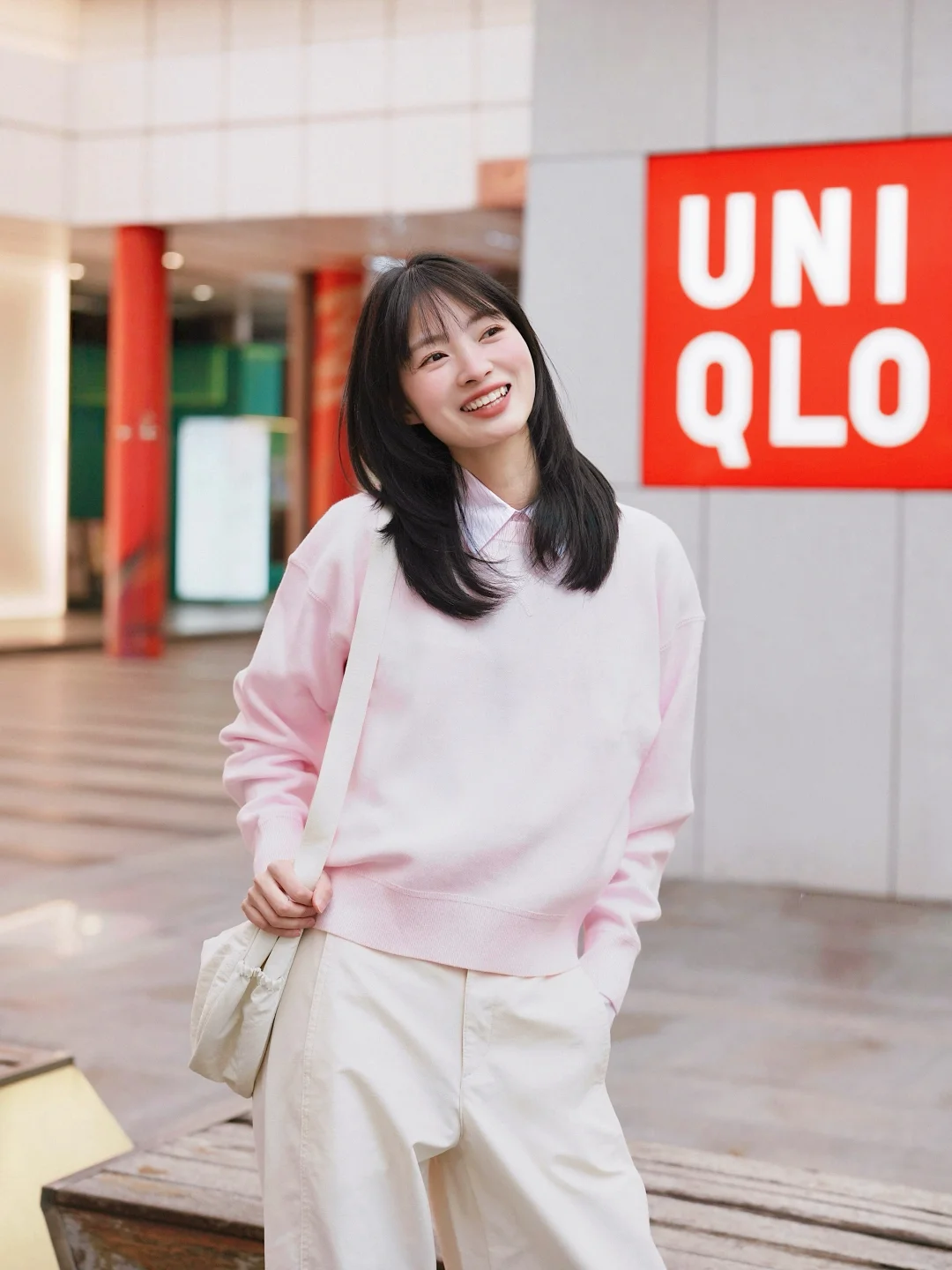 新年穿什么｜一些早春松弛感彩色穿搭灵感