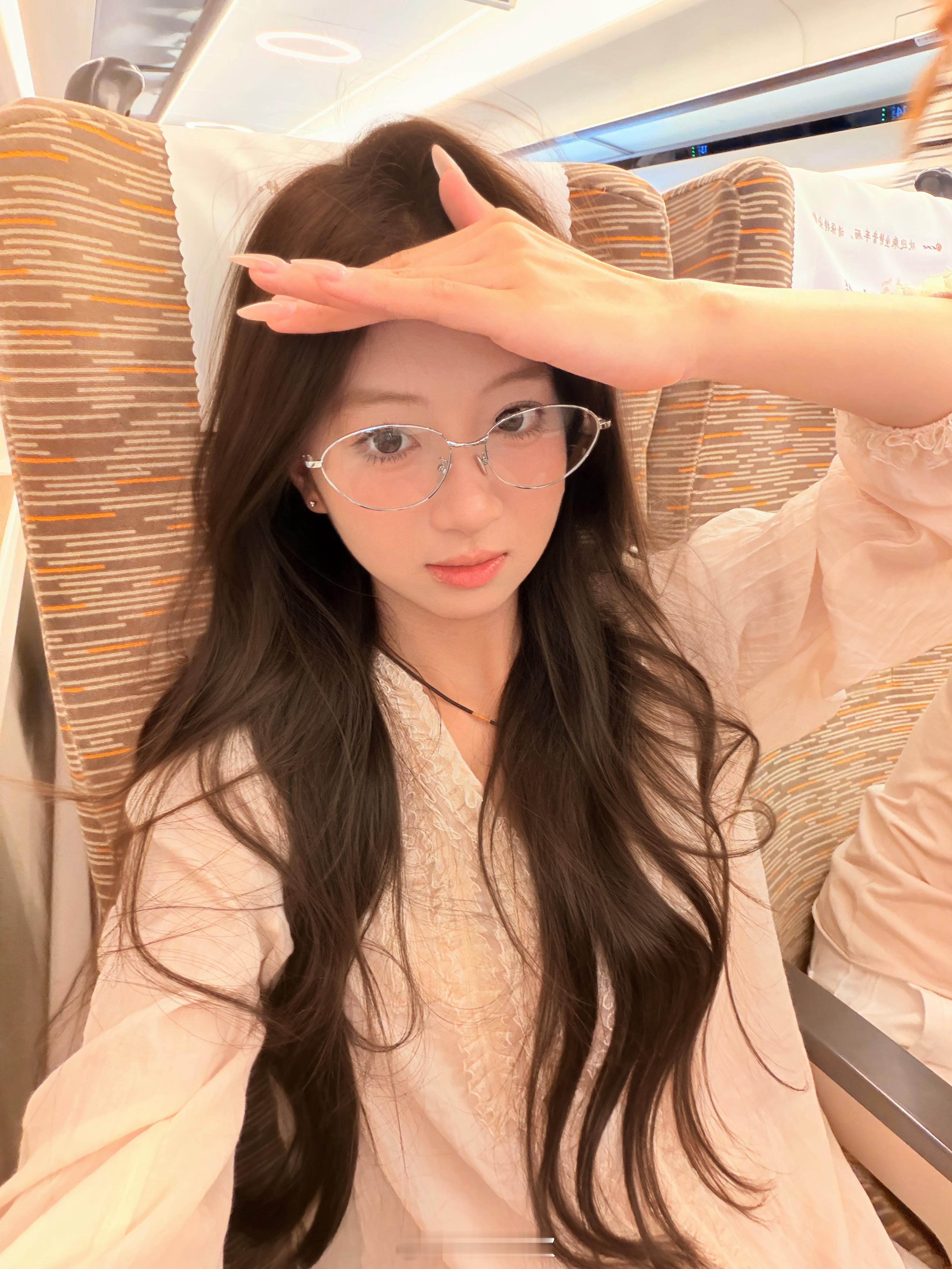 我的天笑死谁吧眼镜