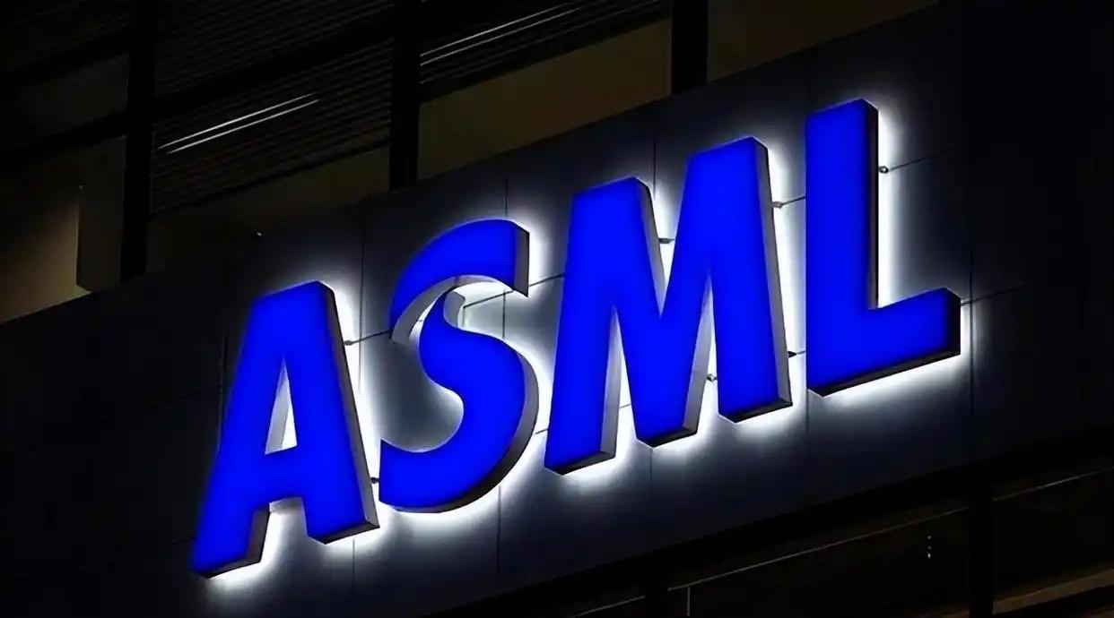 荷兰光刻机巨头怒斥美国：凭啥禁止我们与中国合作？掌握着全球最先进光刻技术的荷