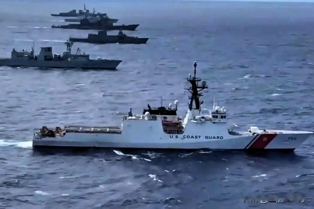 【海警黄岩岛“亮剑”，亮的是主权，更是底气】最近，中国海警在黄岩岛的执法画面