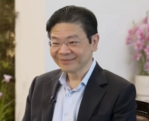 新加坡总理急了！8月23日国庆大会上，黄循财直接用中文下硬命令：“绝不可成为单语