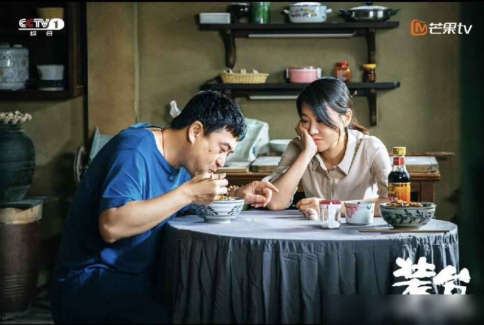 《装台》怪不得张嘉益说这部剧亏了，看了这部剧，再比较《主角》，这都不是一个档次。