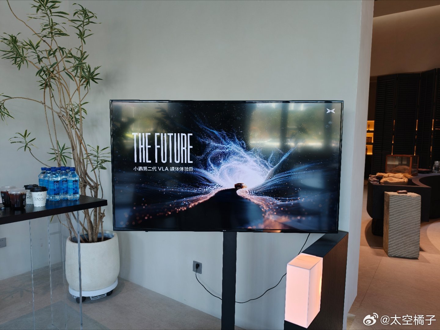 看肉爸，昌老师吹的好狠啊今天我也来试试小鹏第二代VLA！先管理好预期小鹏第二代V