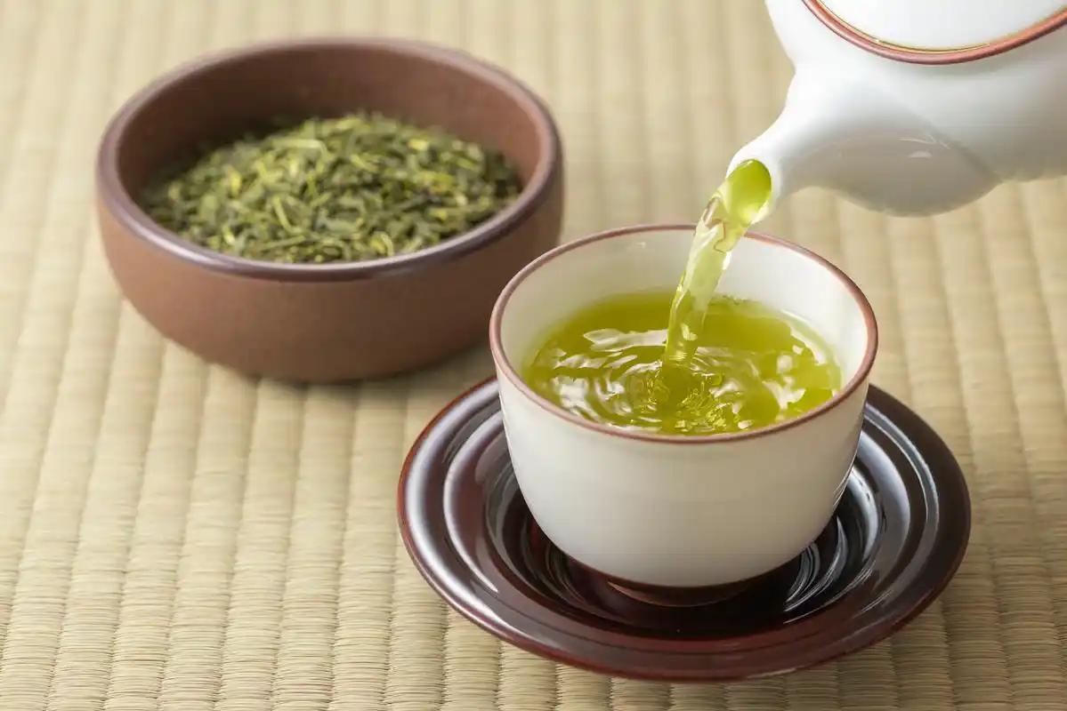 医生发现：大量喝茶的糖尿病患者，用不了多久，身体或有4大变化大量饮茶已经成为