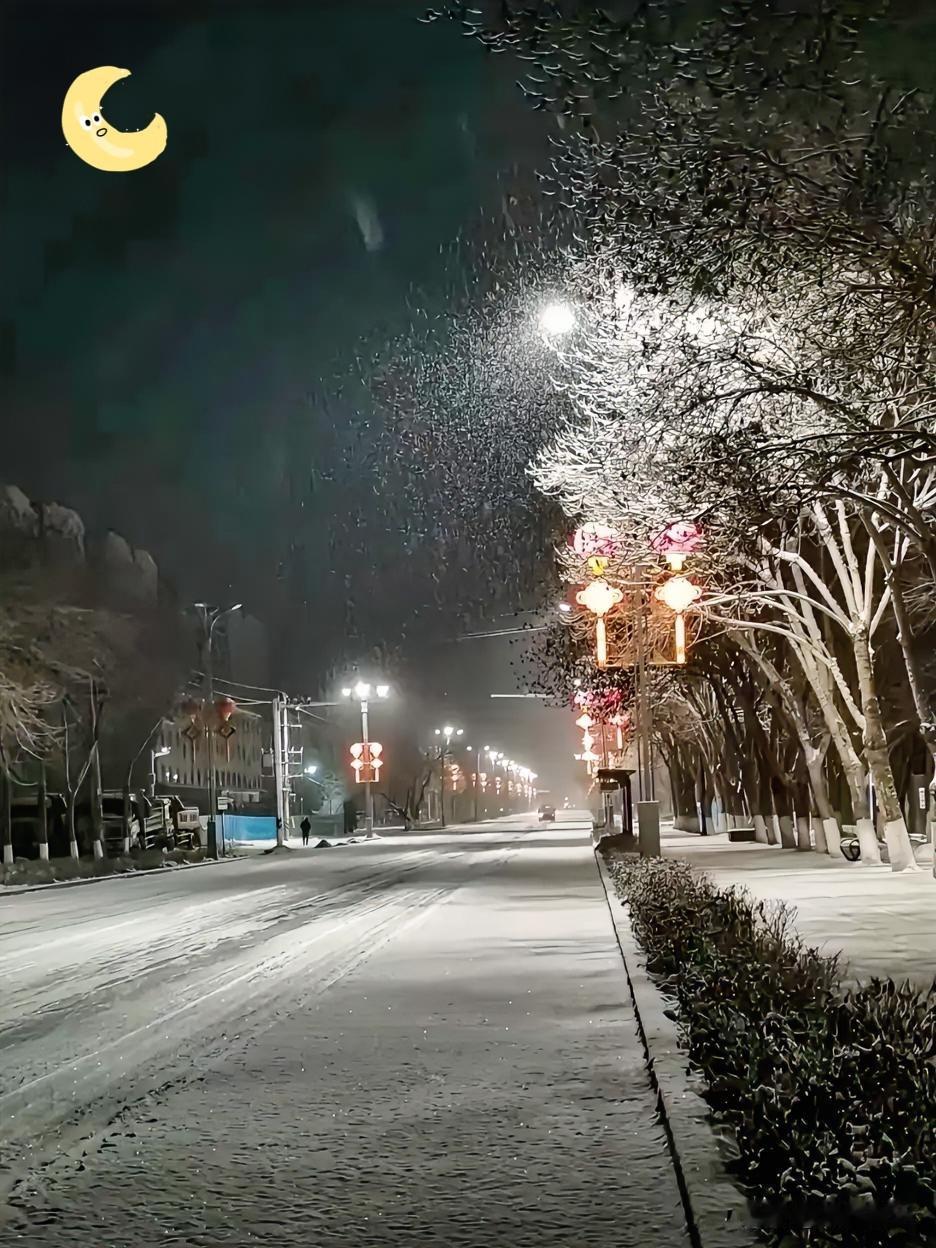 紧急提醒今年冬天在偷偷的改变了，这几天真是让人摸不清头脑，说好的“三九严寒”，