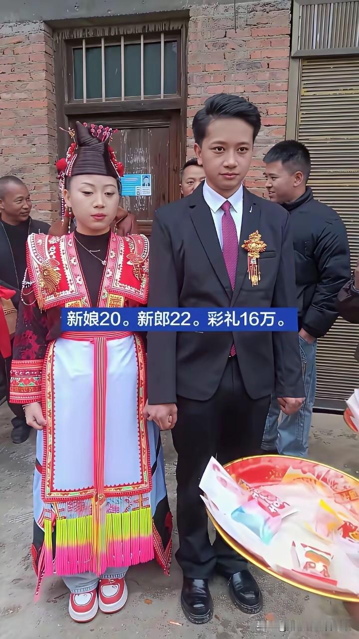 不怪新娘一脸幸福，换谁都一样！
