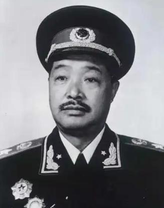 1956年，贺龙以特使身份出访巴基斯坦，总统米尔扎邀他一同打猎，米尔扎收获40