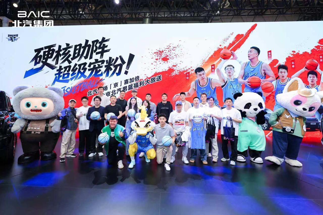谈季后赛对手，北汽男篮众主将说做好自己最重要 29日下午，结束当日训练的北汽