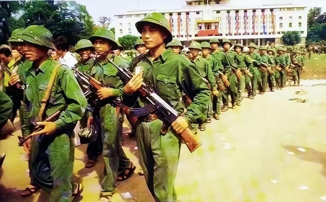 1979年，中国发动了对越自卫反击战，短短28天后便宣布撤军。很多人不禁要问：当