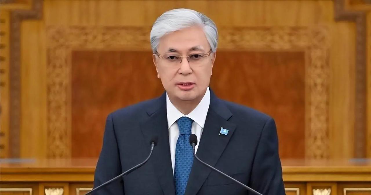 真没想到！9月13日金砖峰会上，托卡耶夫竟赶在中俄印巴之前，抛出了一个令人大跌眼