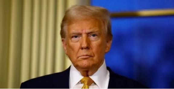 俄罗斯经济学家表示：因为39万亿美元还不起，特朗普很有可能已经有了弄死第一大“债