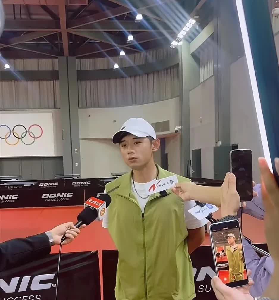 张继科开始搞事情了！要自己当老板了！张继科新开的球馆收费大概40