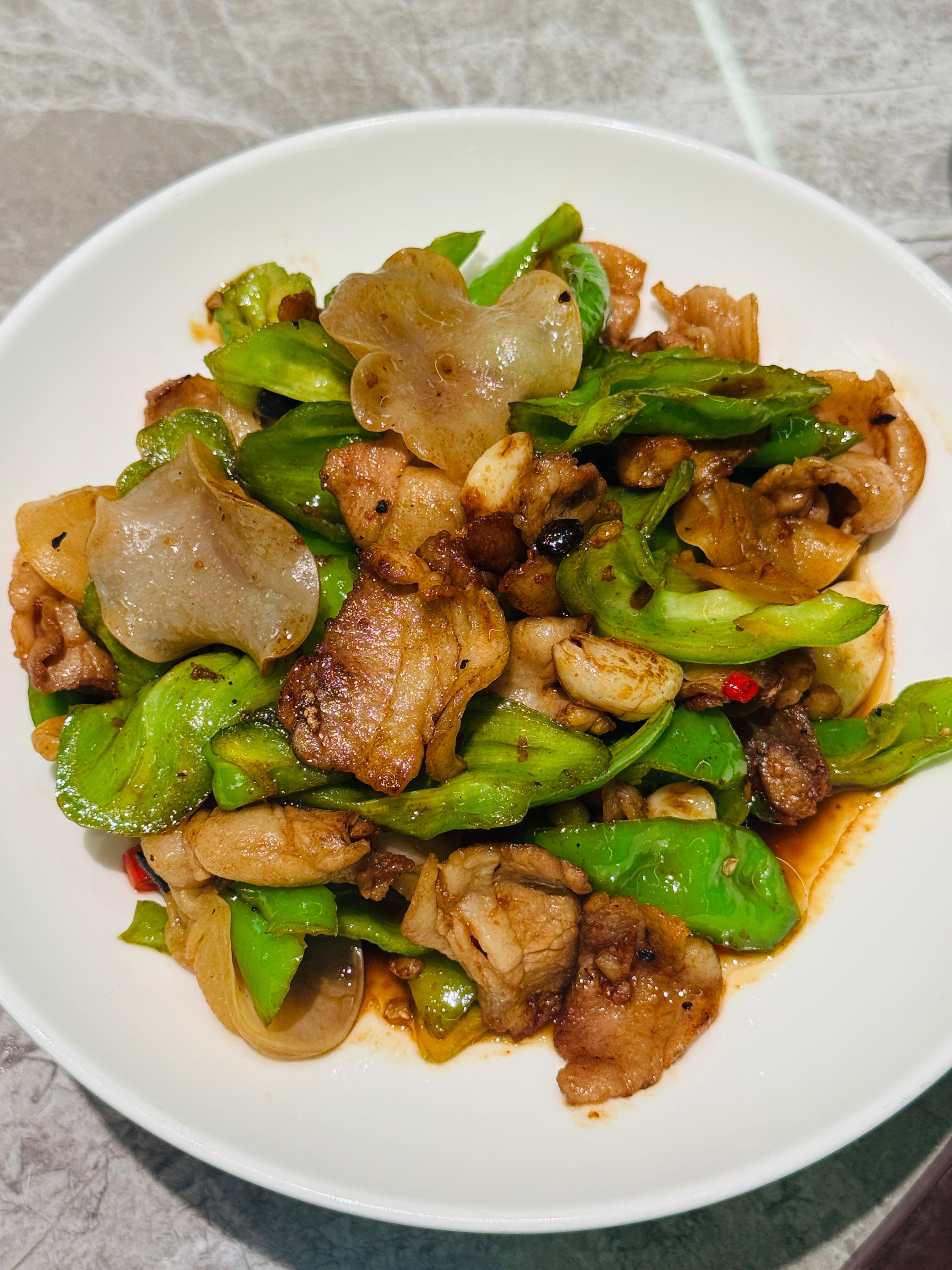 这菜系够硬吗