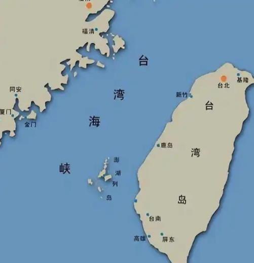 北欧五国都是十字旗但却不是一个锅里的，丹麦瑞典挪威像亲兄弟能互相接话，芬兰像开了