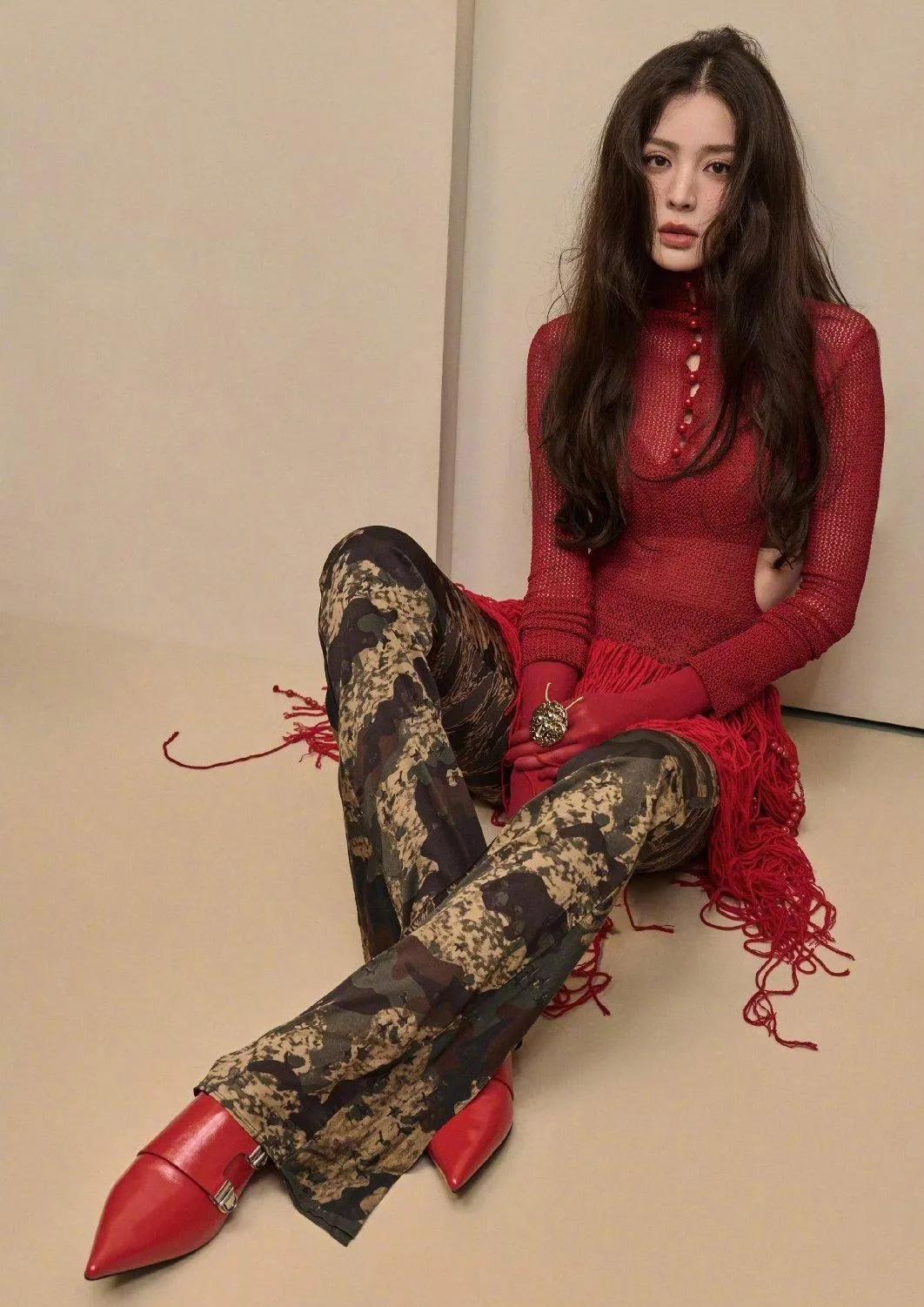 古力娜扎的身材和穿搭也太绝了！每一套都像在拍时尚大片古力娜扎这身材是真实存