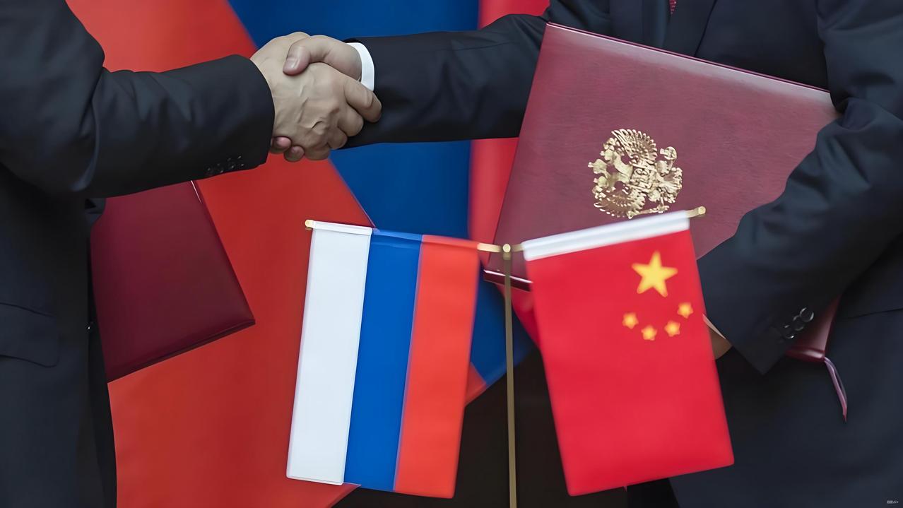 其实中国应该感谢西方国家！要不是欧美那边想靠制裁将俄罗斯的经济完全给困住，也不