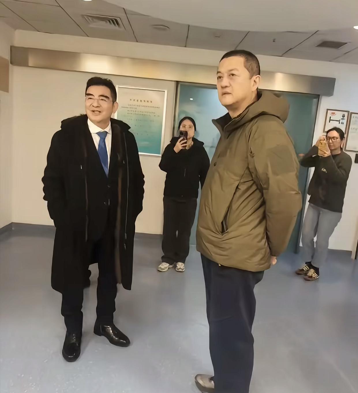 看到陈光标真的出现在嫣然天使儿童医院门口时，我第一反应是：原来真有人把“说到做到