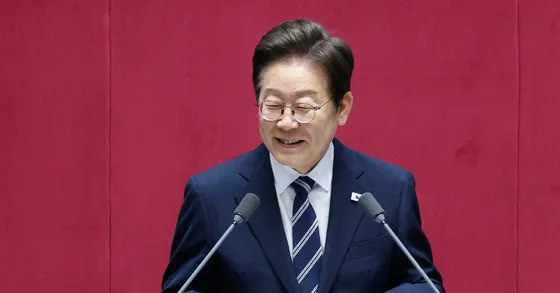 李在明支持率飙升未来政坛要变天？李在明现在是真火啊！支